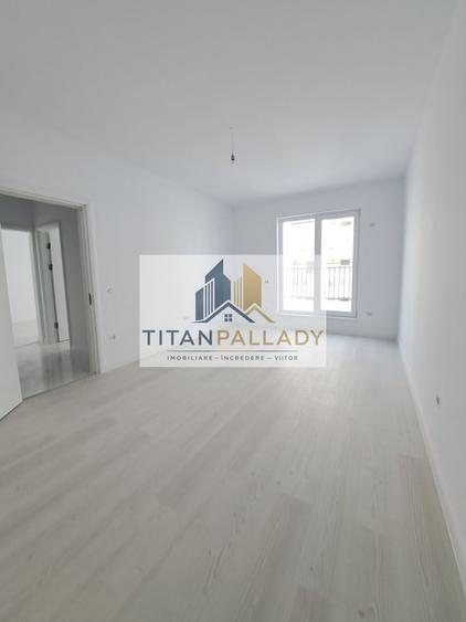3 Cam-Gradina proprie 55mp-metrou Teclu-Bloc Boutique