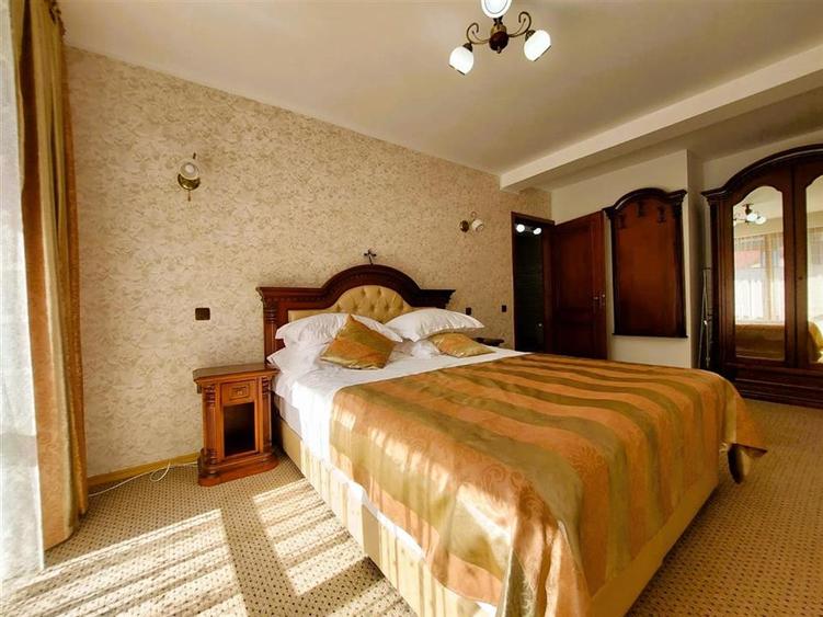 Duplex 6 Camere Luxury Predeal
