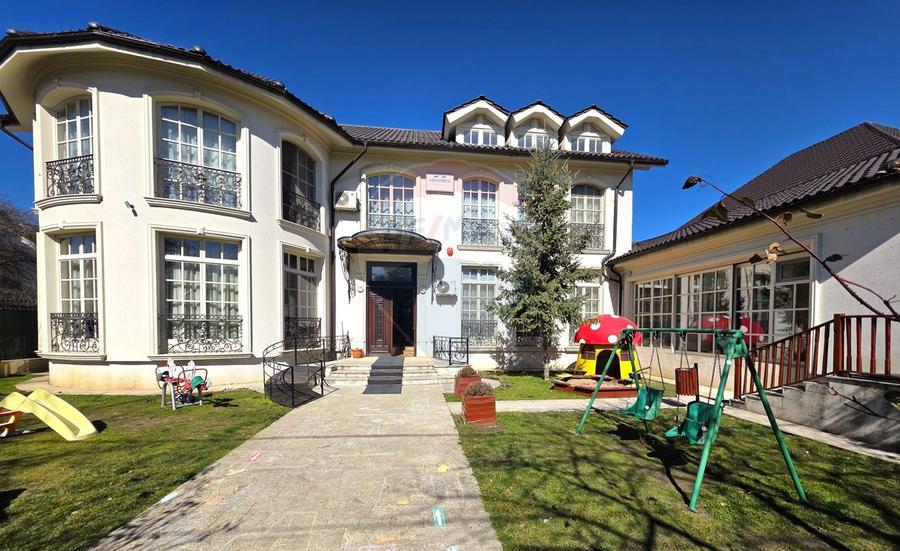 VILA EXCLUSIVISTA IN CENTRUL BUZAULUI-Investitie cu venit imediat