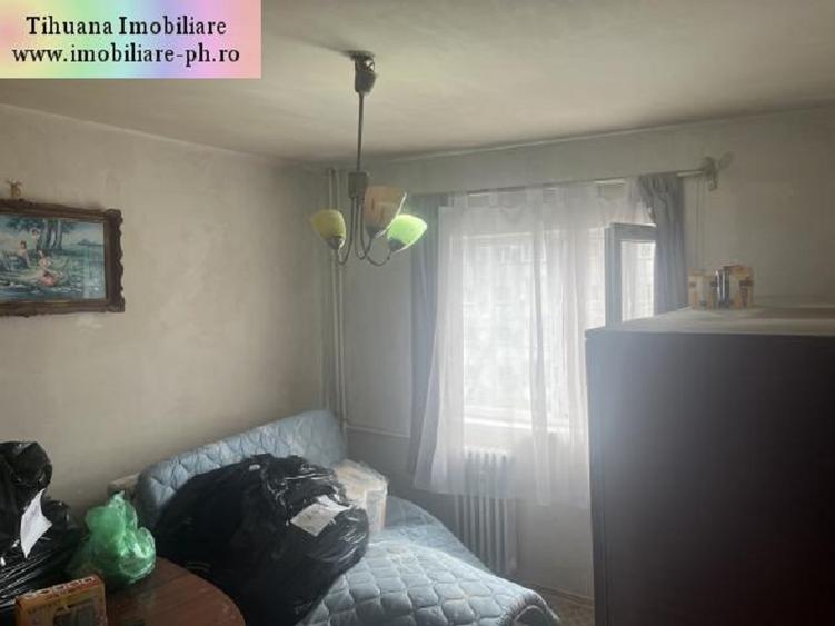 Apartament 3 camere de vanzare : 9 Mai-(Frasinet)