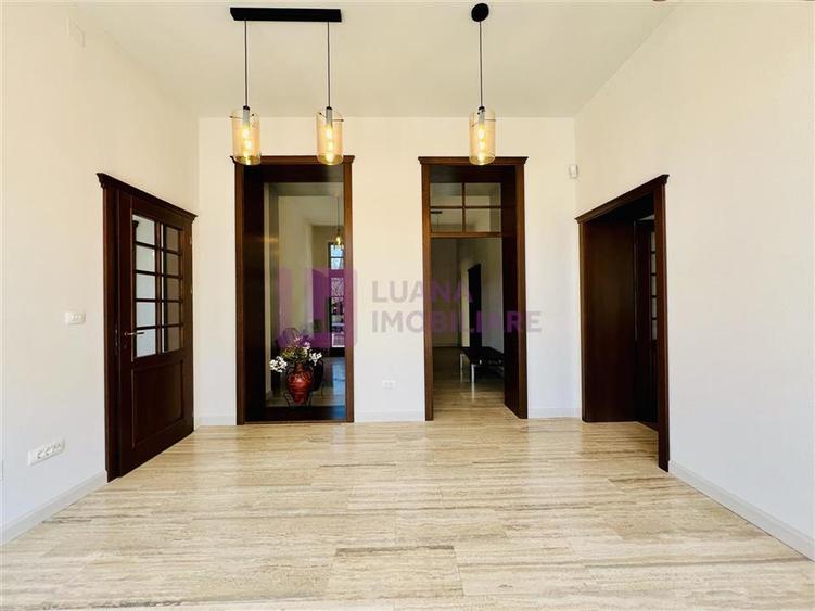 Spatiu de birouri | zona centrala, Noica | 150 mp | Office building | parcare