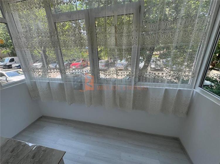 Apartament 2 camere cf 1 semidecomandat zona Balcescu