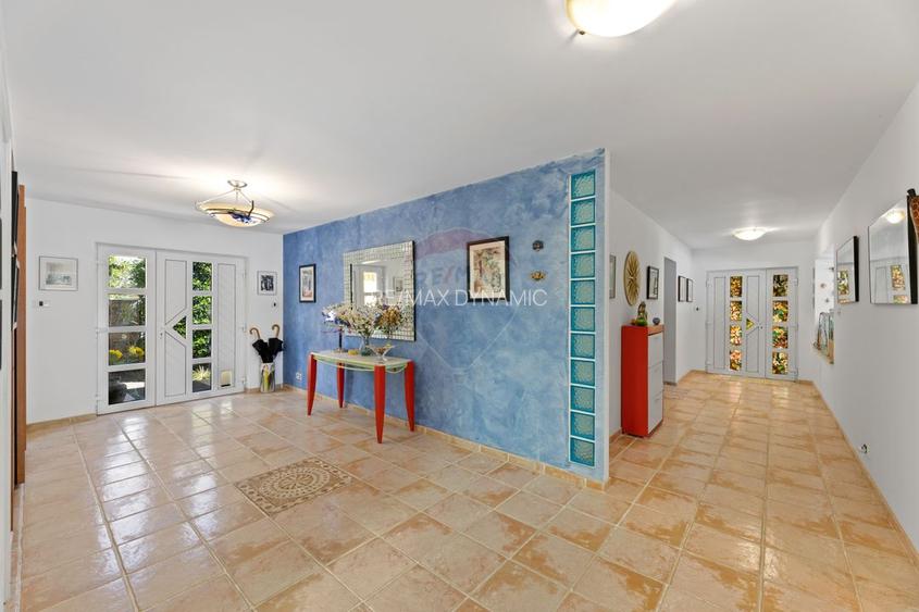 Vilă cu 4 camere de vânzare 921 mp zona Subcetate,Arad - 5