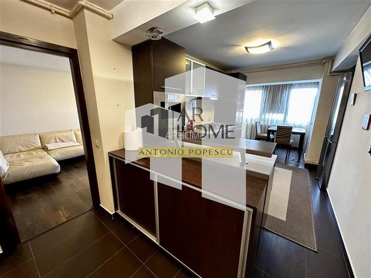 Vanzare apartament 3 camere, transformat in 2, Ploiesti, ultracentral