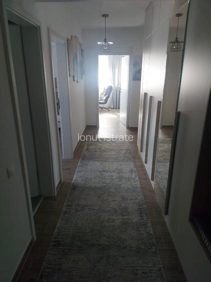 Apartament 3 camere Coresi(la 2 min)