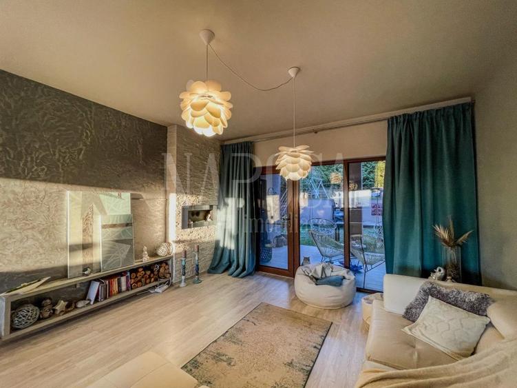 Casa 4 camere de vanzare in Floresti