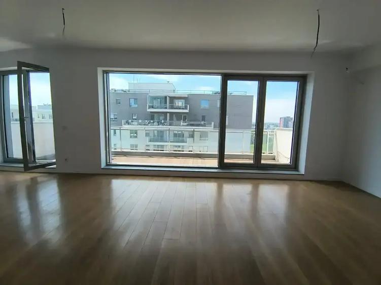 Trăiește la înălțime – ultimele 2 penthouse-uri