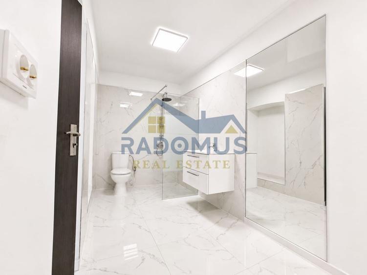 Clădire Ultracentrală | 10 camere | Încălzire în pardoseală | D+P+M