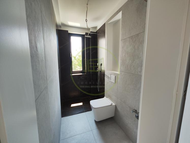 Casa premium 4 camere, teren 250 mp, Craiova, cartier Veterani