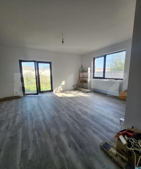 Casa tip Duplex 100mp la E60 în Gilau
