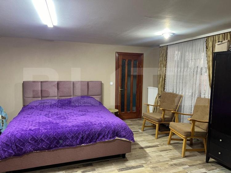 Casă P comercial/1E+M apartament, 3 camere, 333 mp, zona Cloșca
