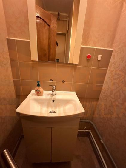 Apartament 3 camere de inchiriat, in zona Centrala - vedere catre Blvd Mircea