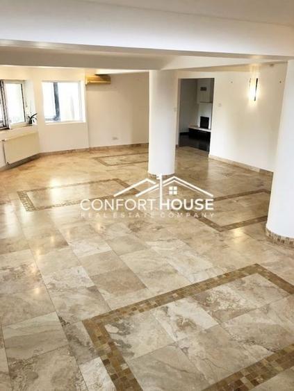 VILA S+P+EM, 6 camere, teren 1000mp, piscina, IANCU NICOLAE