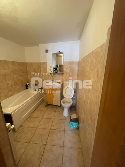 Casă la curte P+M – Sector 5