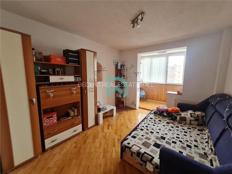Apartament 3 camere Grivitei, intermediar, Brasov - 2