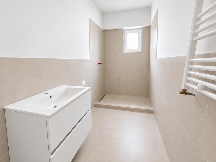 Dezvoltator! 2 Camere, Decomandat, 55mp, Bloc Nou, Pacurari - Kaufland