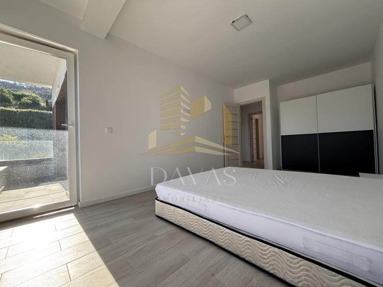Duplex de vanzare | Floresti | Teren liber 241 mp