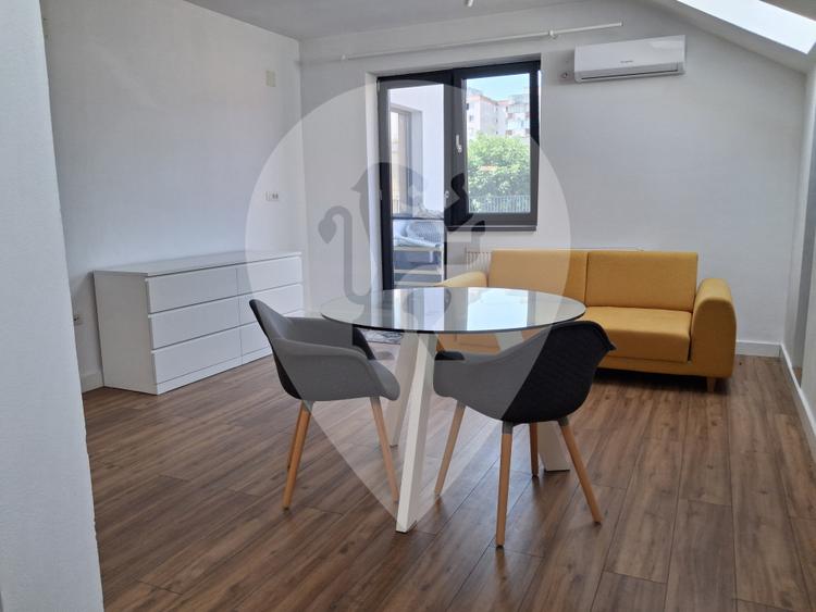 Zona Florilor-Apartament 3 camere, open-space| 83 m2