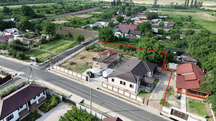 Casă cu teren Bolotesti