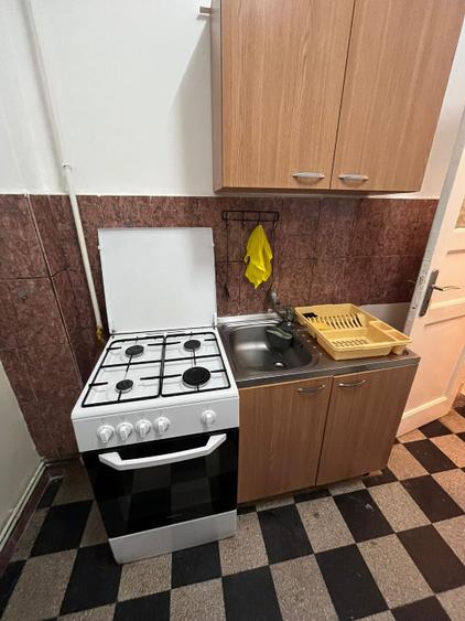 2 camere, Brasov - Stefan cel Mare si Sfant, structura mare, direct proprietar