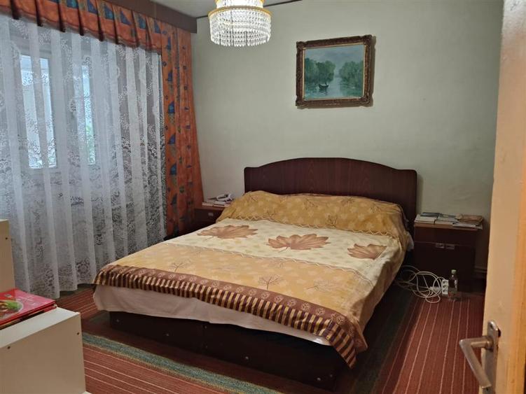 97 mp parter cu balcon Buzaului 4 cam confort 1 decomandat