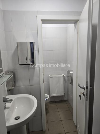 Spațiu comercial excepțional de închiriat – 250 mp, locație excelentă - 4