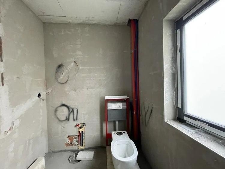 Duplex de vanzare 119 mp, garaj, parcare, teren 300 mp, Iris