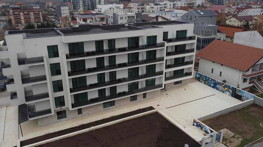 Mamaia Nord Hotel 4 **** Nou De Vanzare P+4+Restaurant Situat La 5 min De Plaja
