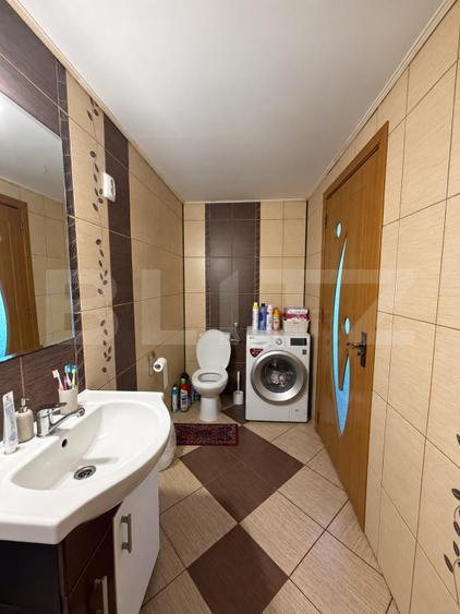 Casa 4 camere, 135 mp, teren 387 mp, zona Calugareni