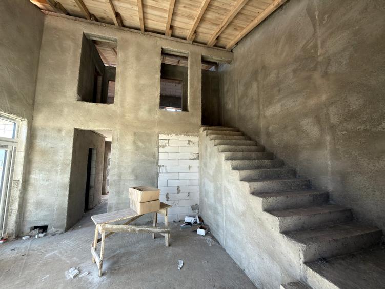 Casa noua tip dulex zona Dobosari cu predare la cheie!