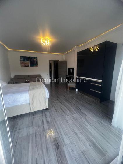 Complex White Tower, Mamaia, studio mobilat si utilat lux de vanzare - 8