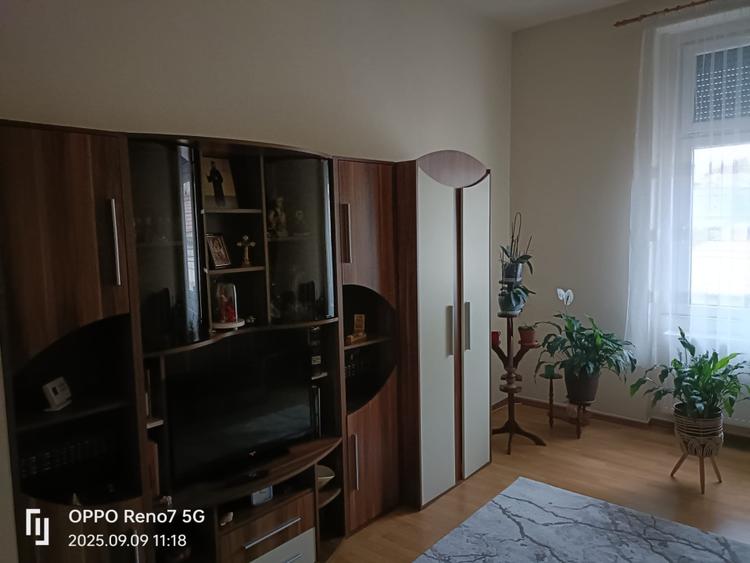 Casă de vânzare în Reghin zona centrală.