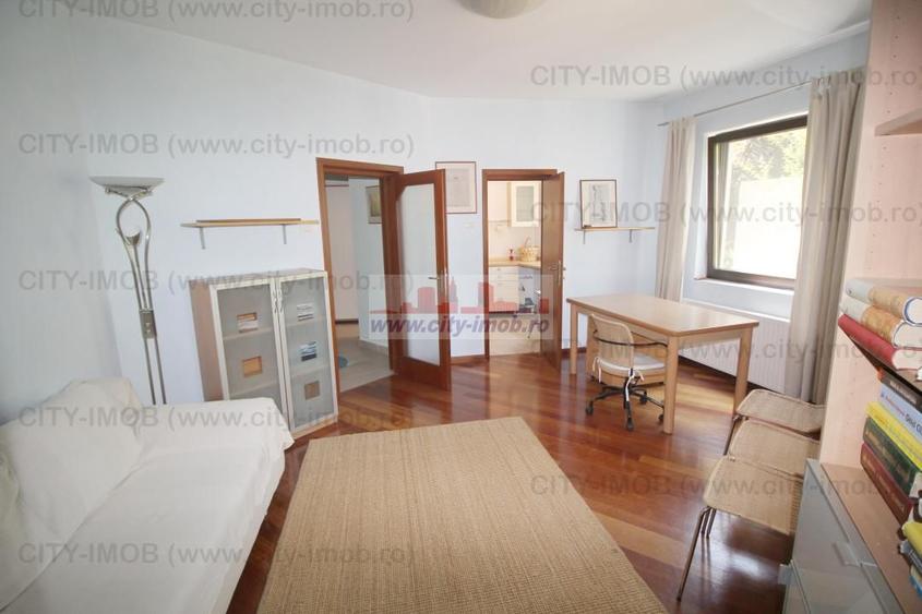 Vanzare Vila Pipera 1350 mp teren adiacent Iancu Nicolae