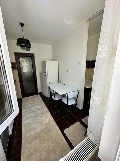 Apartament 3 camere de inchiriat Centru