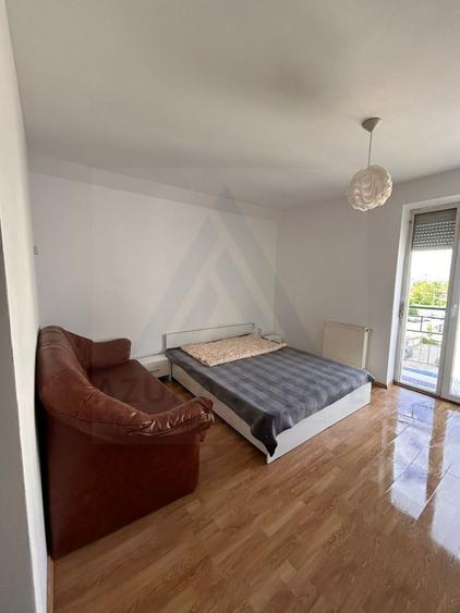 Garsonieră decomandată 28 mp utili recent utilata renovată in Turnișor