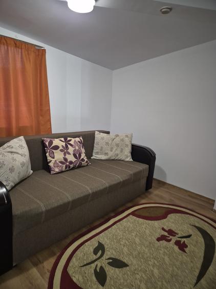 De închiriat Apartament la casă în zona centrală a Brașovului- DOAR PT. STUDENȚI