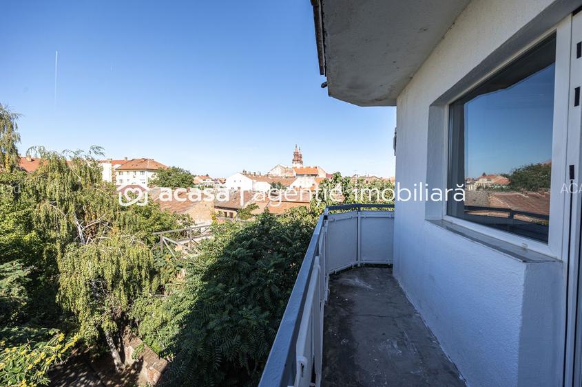 PRET NOU Apartament 2 camere - renovat - Piața Catedralei - COMISION 0 - 5