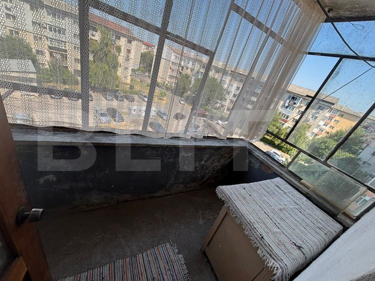 Apartament 3 camere, 67 mp, zona Micro 12