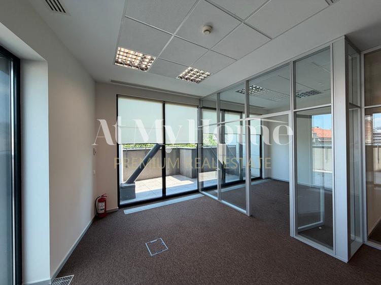 Imobil EXCLUSIVIST/Boutique de birouri, Metrou Universitate, 228mp, clasa A