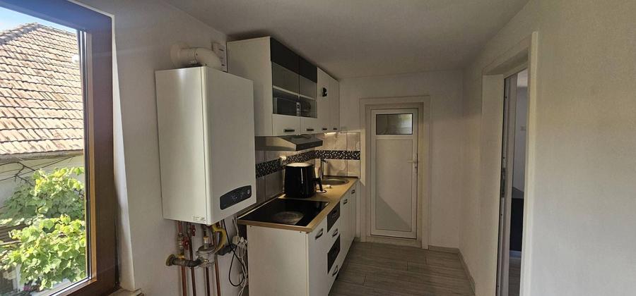 Apartament la casa ¶ 3 camere ¶ Intre Lacuri¶ FSEGA¶ Iulus Mall