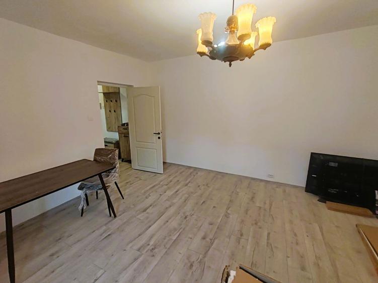 Apartament 2 camere cu centrala proprie-Totul nou