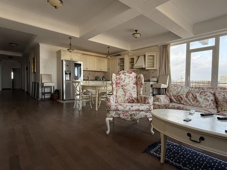 Apartament 3 camere Mamaia - Navodari - vedere la mare