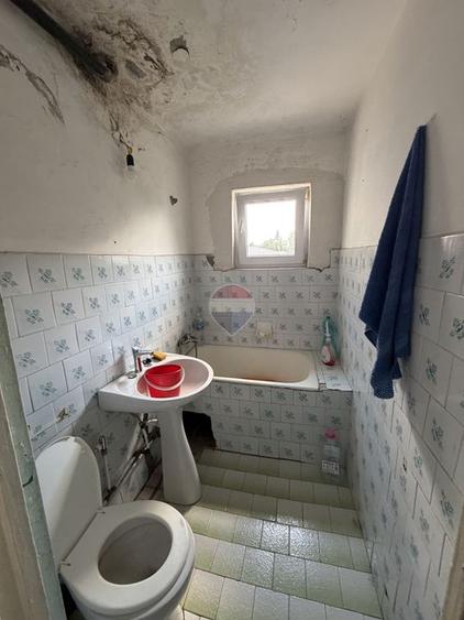 Apartament 3 camere etaj 3/4 SUD