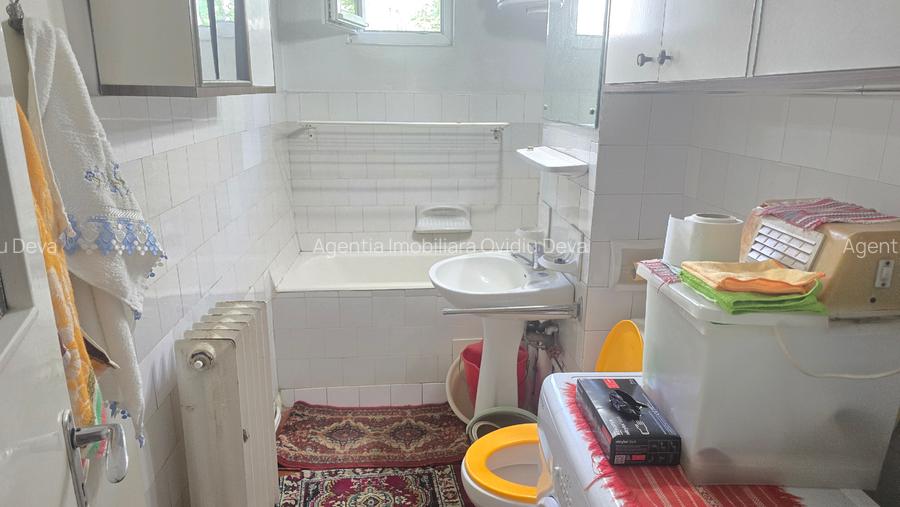 Vand apartament 4 camere decomandat Deva, Mihai Eminescu (Politia Judet)  et 1 - 7