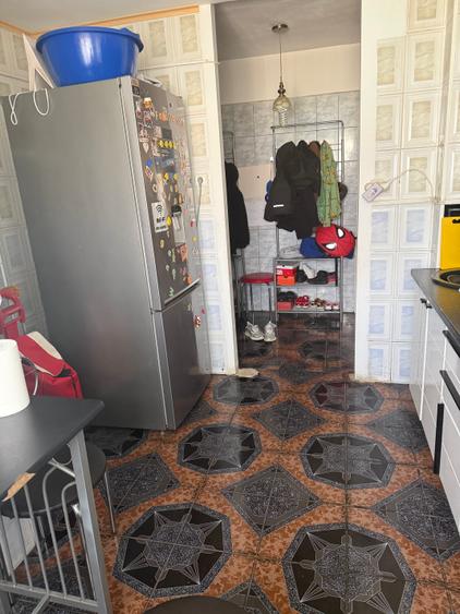 Apartament 4 camere, Decomandat ,86 mp