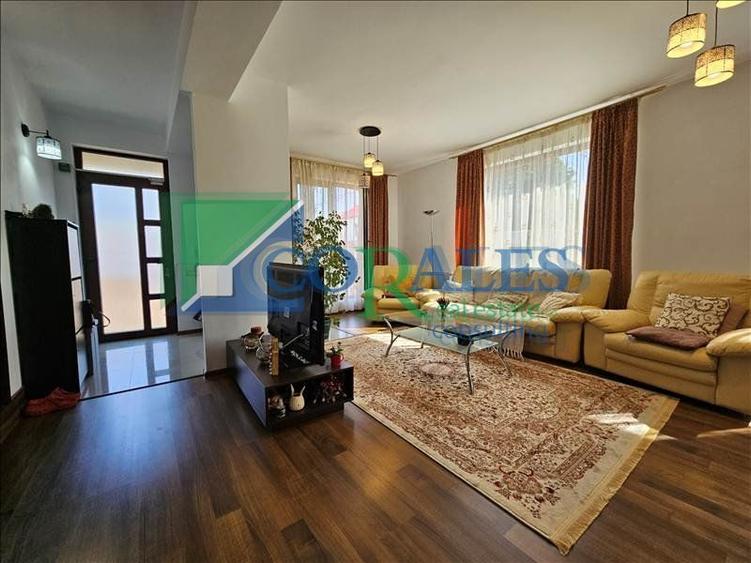 1/2 duplex, oras, partial mobilat!
