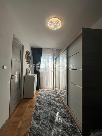 COMISION 0% Apartament 2 camere sdec etajul 2 renovat complet Micro 6 - 9