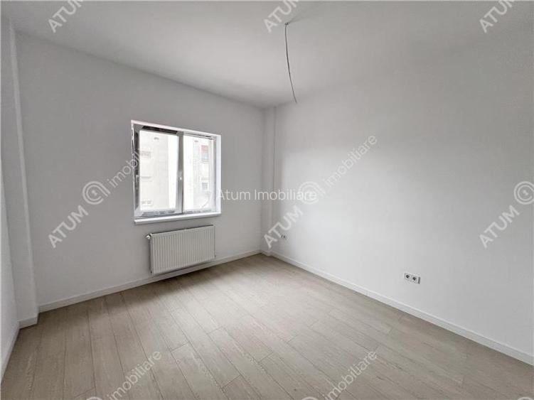Apartament cu 3 camere decomandate debara si balcon in Sibiu - 2