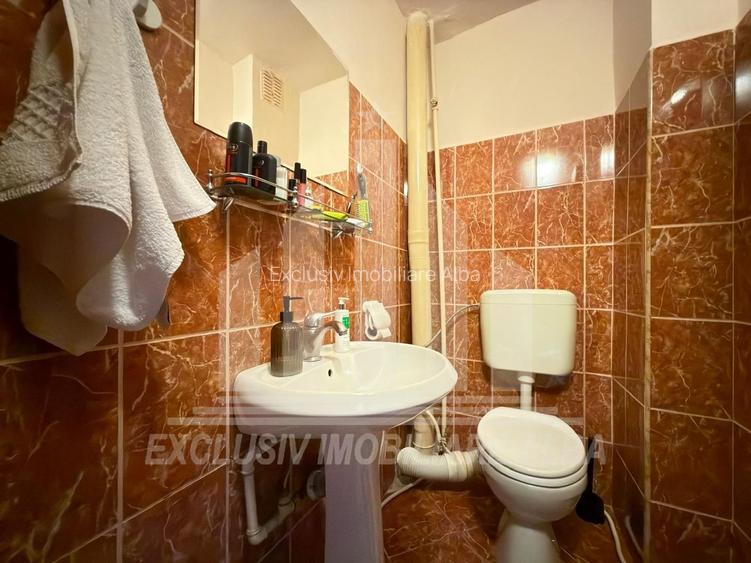 Apartament 3 camere decomandate | 2 bai | 70 mp | Etaj 3 | Cetate - 3