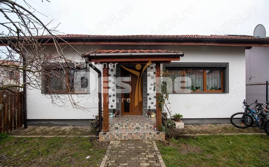 Oferim spre vânzare duplex despartit prin camera tehnica